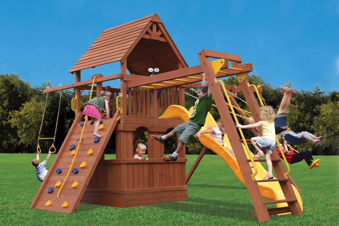 Deluxe Fort Combo 3 with Playhouse millzhouseav
