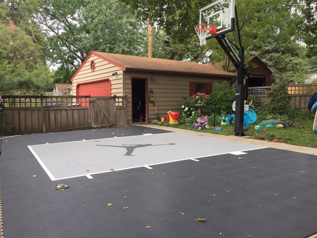 South Minneapolis game court constructed by Millz House with SnapSports athletic tiles